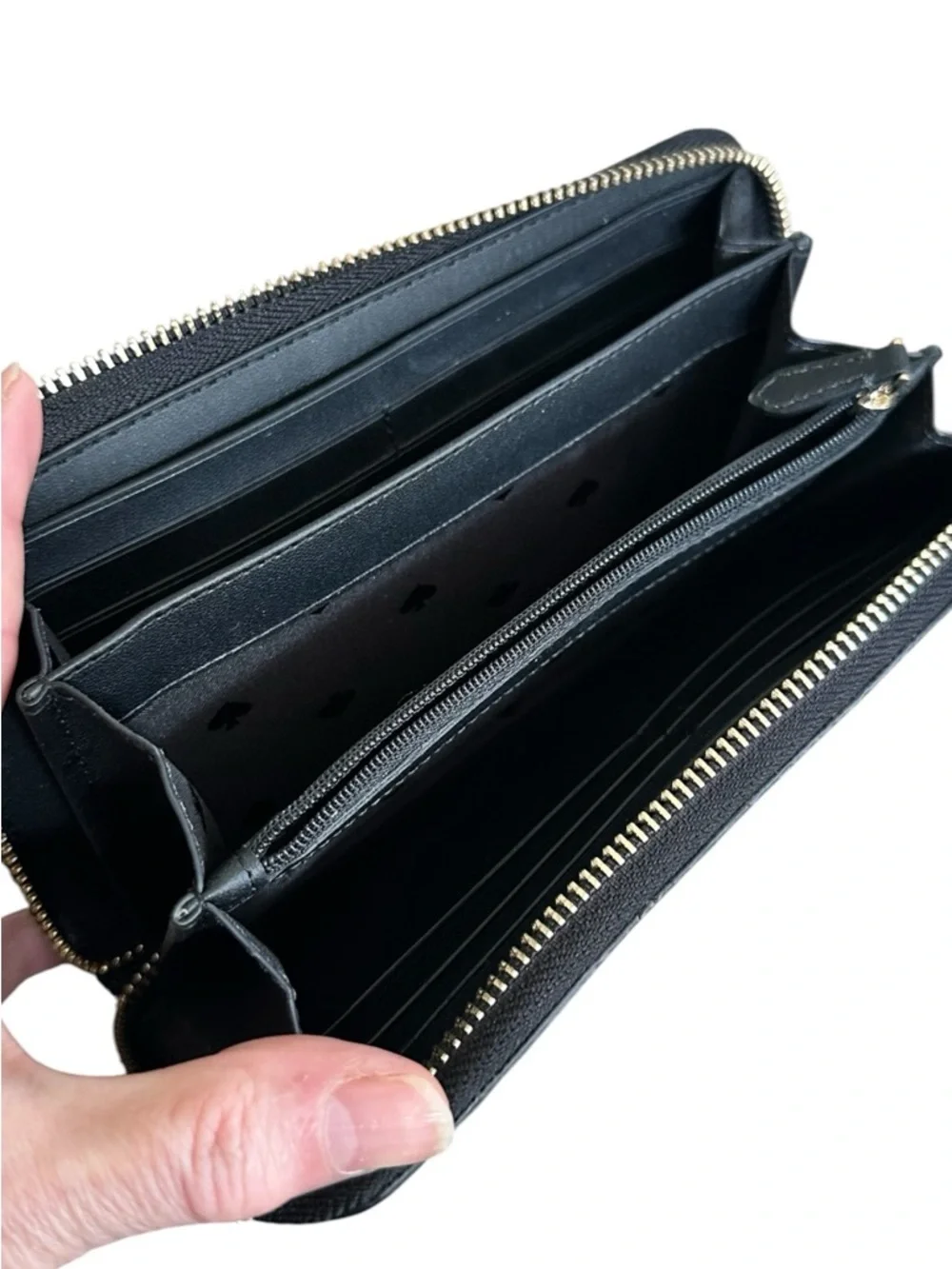 ✨ Kate Spade New York Black Glitter Zip-Around Wallet – Chic Everyday Glam
